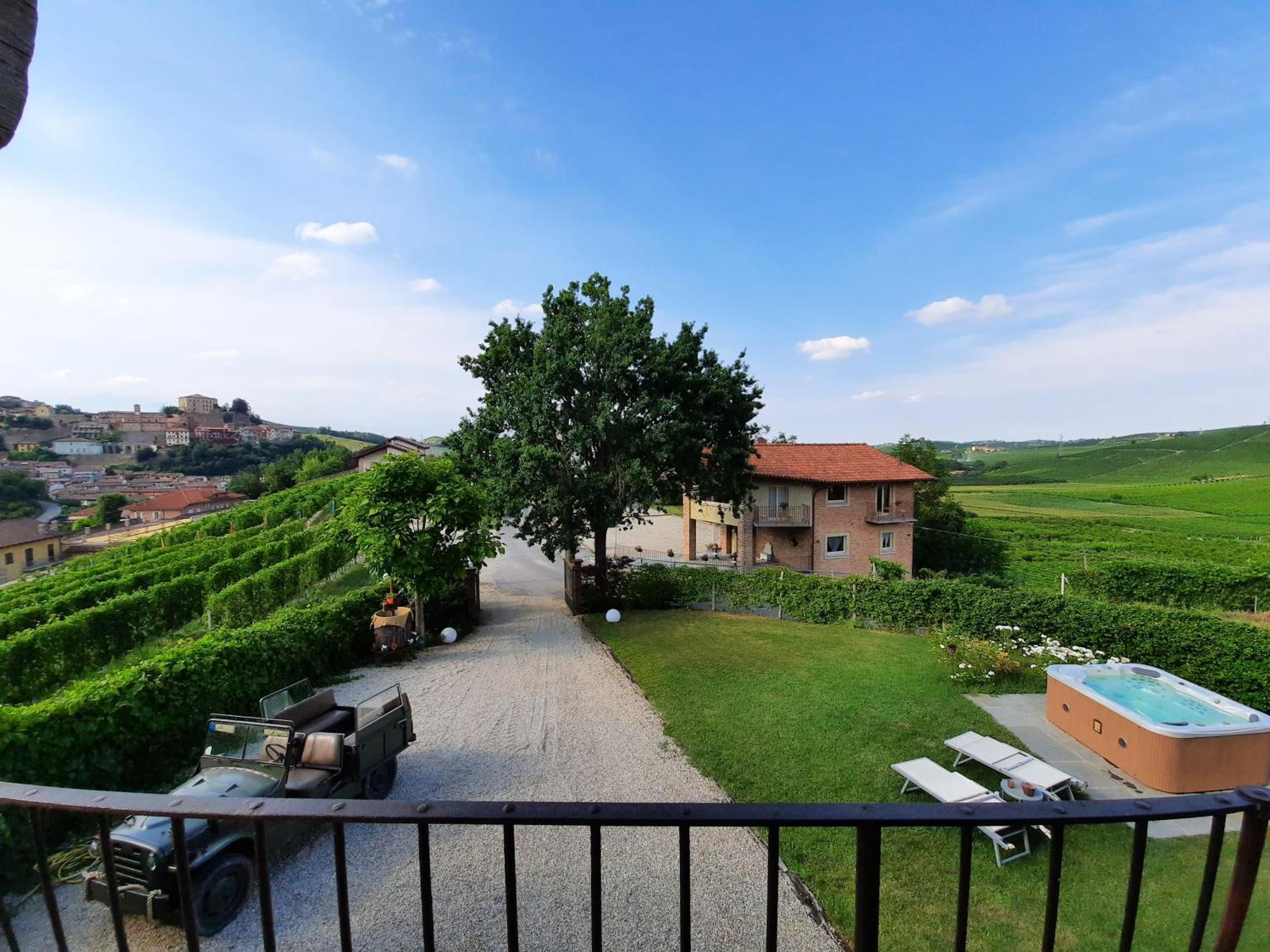 Villa Laura Castellinaldo Habitación foto